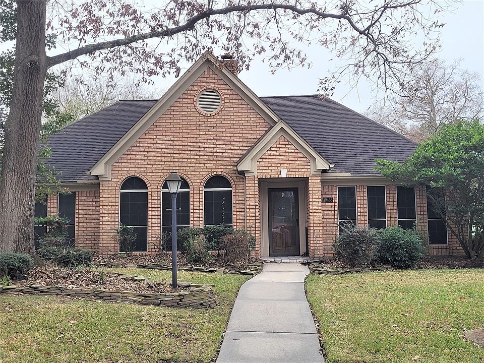 1st image of 19435 Cluster Oaks Dr