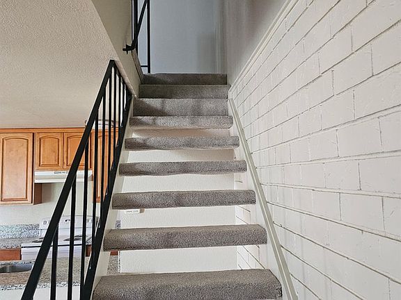 4th image of 5830 Walerga Rd APT 2