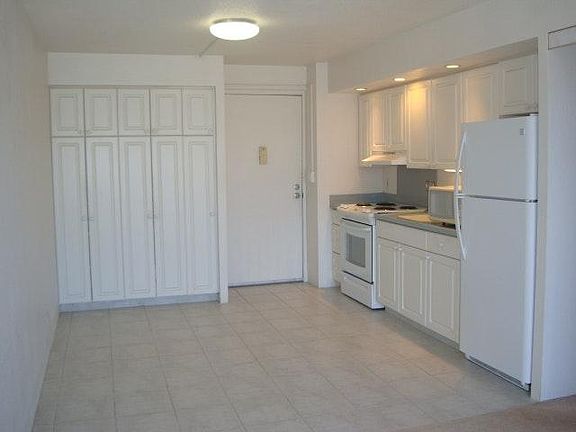 4th image of 1655 Makaloa St APT 2408