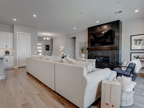 2nd image of 7416 Deschutes Cir