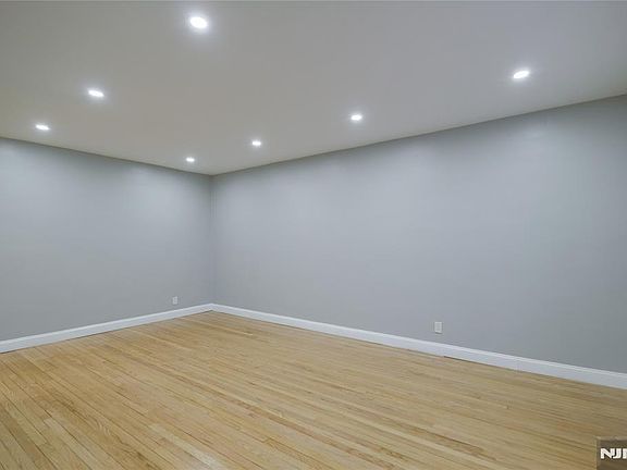 2nd image of 155 Union Ave APT 201