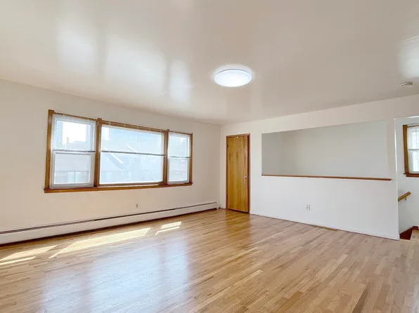 421 Manila Ave Floor 3, Jersey City, NJ 07302