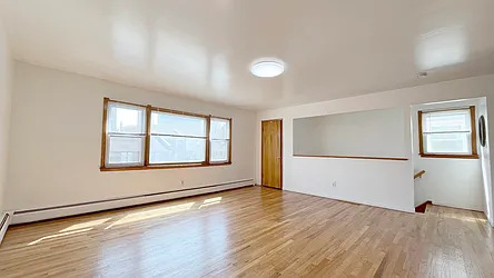 421 Manila Avenue, #3