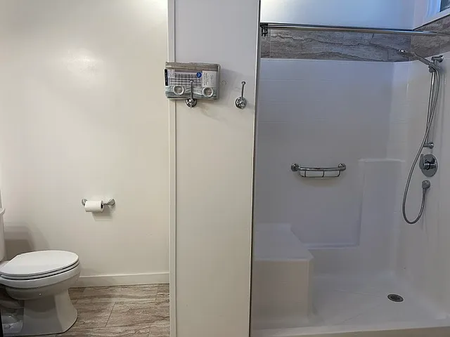 1024 Rambling Rd — Photo 25
