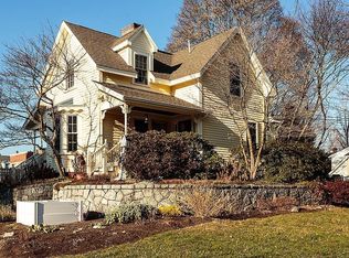 2 Elm St, Winchester, MA 01890