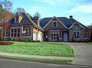 30 Ridgebriar Ln, Newnan, GA 30265