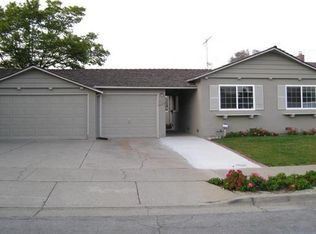 22441 Walnut Cir S #B, Cupertino, CA 95014