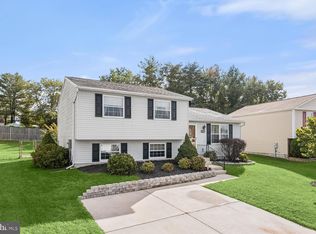 9339 Shadycreek Way, Parkville, MD 21234