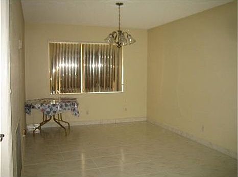 5th image of 10941 NW 41st Dr
