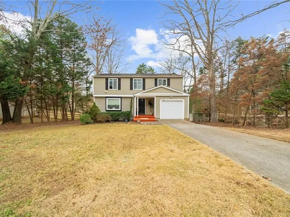 600 Sheringham Ct, Roswell, GA 30076