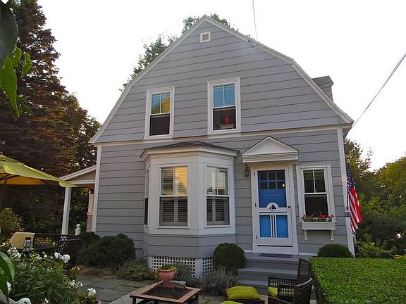 Fully renovated year-round 1900s cottage with ocean views from most windows and a fabulous outdoor space with lush English gardens. A truly magical property that has to be seen in person to be fully appreciated.