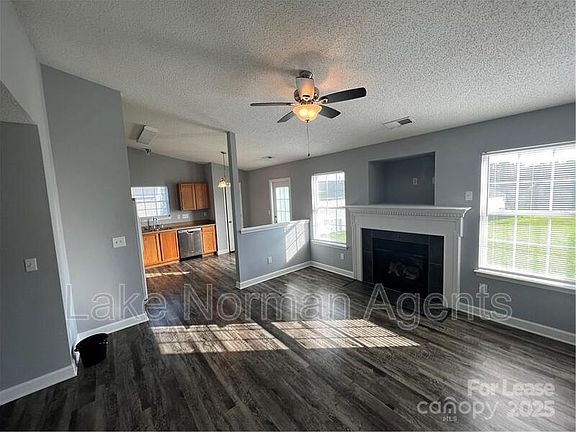 5th image of 1216 Elise Marie Dr
