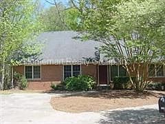 2nd image of 2101B Wexford Dr