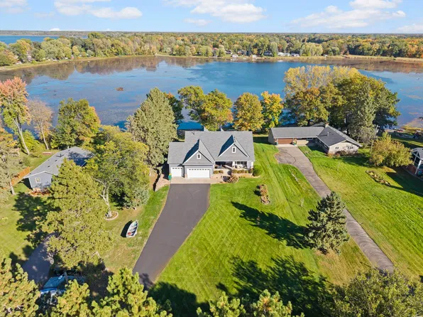 17447 Interlachen Dr NE, Ham Lake, MN 55304