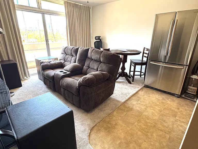 500 University Ave #311 — Photo 9
