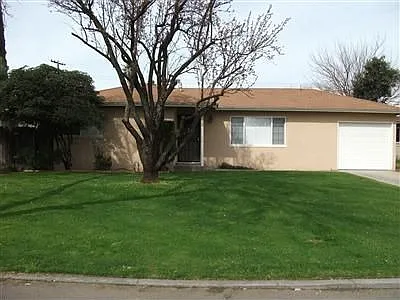 4709 E Cornell Ave photo 1