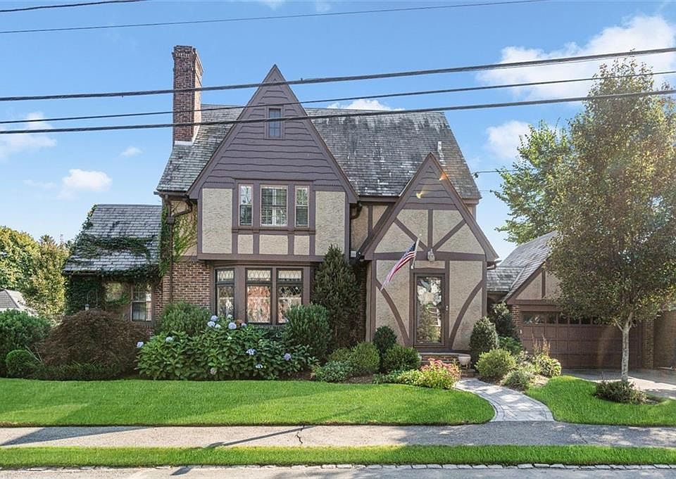 1st image of 104 Olney Ave
