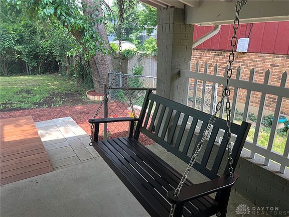 2nd image of 8614 Flagler St