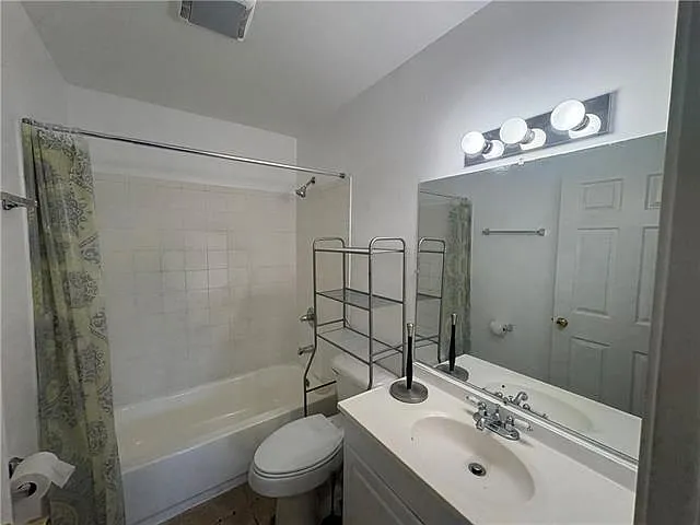 6027 Wales St — Photo 13