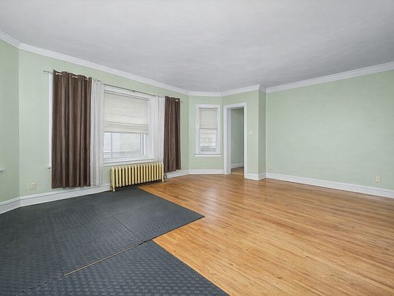 3rd image of 7157 S Sangamon St