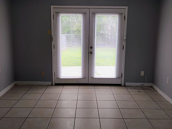 2nd image of 13706 Goodwood Dr