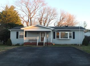 5240 Germain St, Stephens City, VA 22655