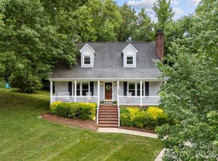111 Bridgeport Ln, Gastonia, NC 28056