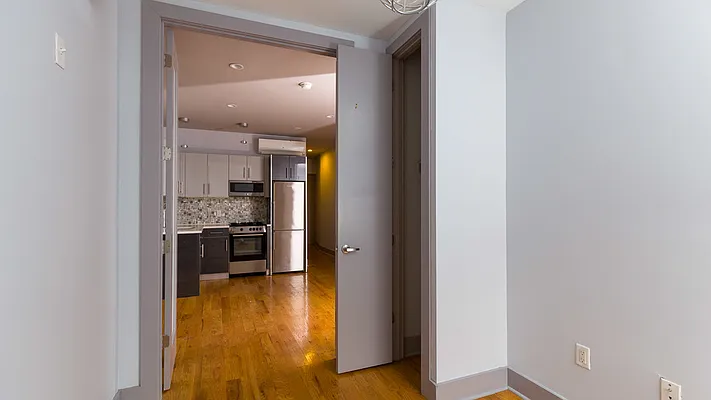 Rented by Nooklyn NYC LLC | media 29