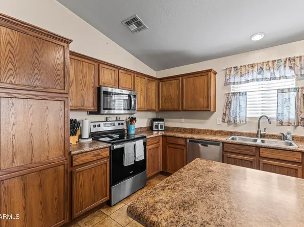 11758 W Acapulco Lane, El Mirage, AZ 85335