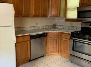 760 E 8th St APT 3, Boston, MA 02127