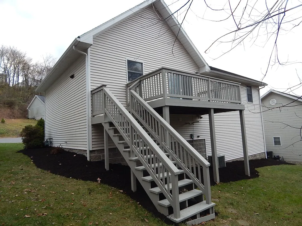 3 bed, 2.5 bath, 1746 sqft, $2,750 — Photo 4