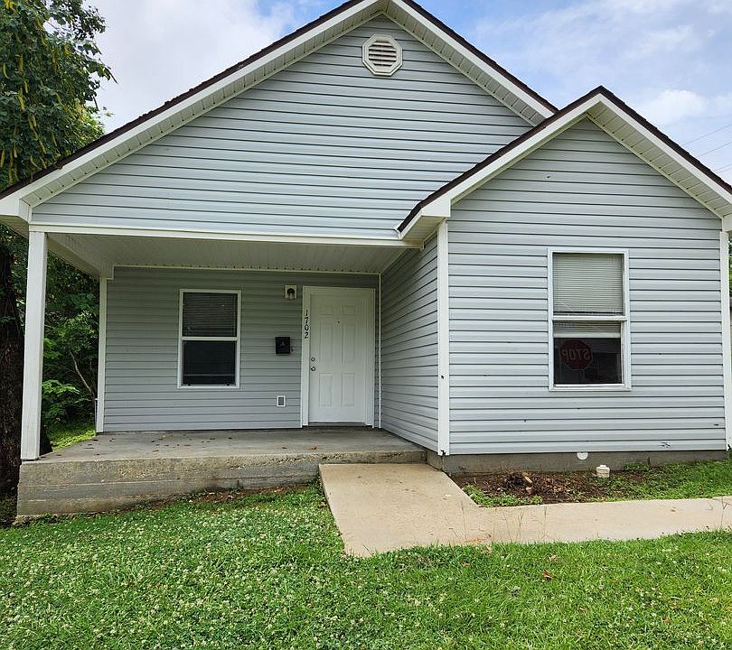 1st image of 1702 Terrace Ave