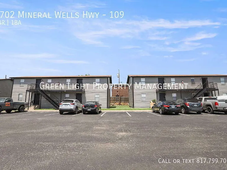 1702 Mineral Wells Hwy #109 — Photo 2
