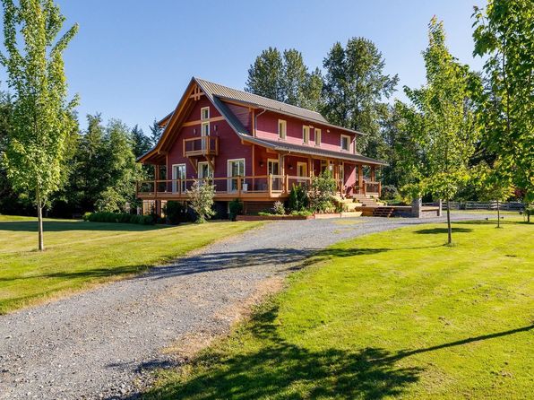 1061 216th St, Langley, BC V2Z 1R3