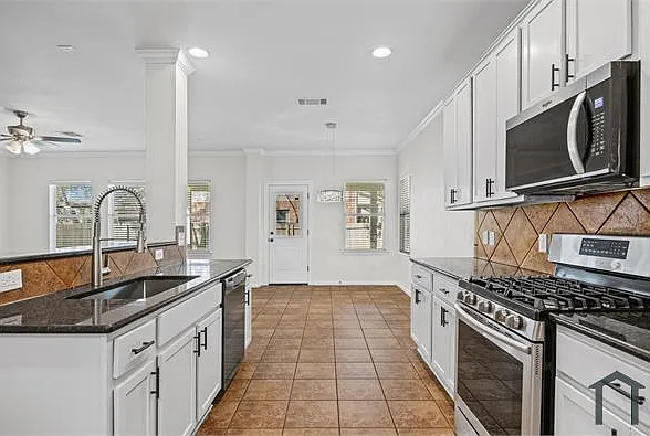 200 Creek Ridge Ln — Photo 21