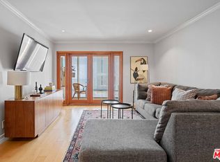 705 Westmount Dr APT 209, West Hollywood, CA 90069