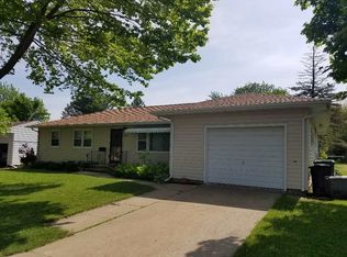 115 9th Ave SE, Oelwein, IA 50662