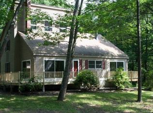 29 Eggemoggin Rd, Harpswell, ME 04079