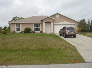18 NW 13th Ave, Cape Coral, FL 33993