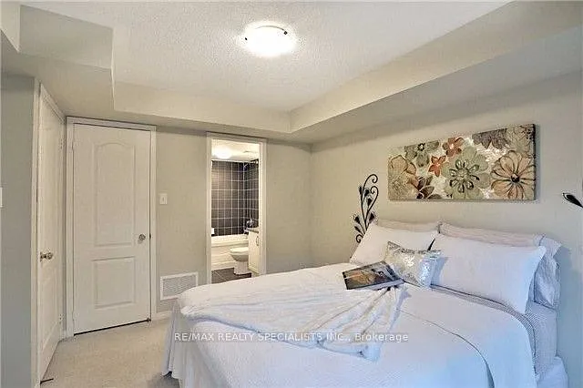 3250 Bentley Dr #3 — Photo 6