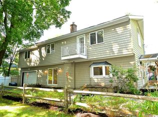 39 Hill Top Rd, Morris, CT 06763