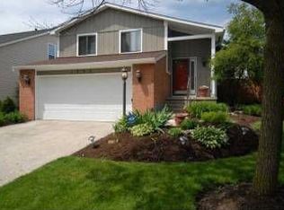 1992 Sutter Pkwy, Dublin, OH 43016