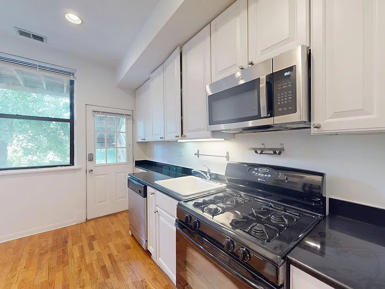 5532 S. Kimbark Avenue — Photo 14