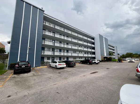 232 NE 12th Avenue #501, Hallandale Beach, FL 33009