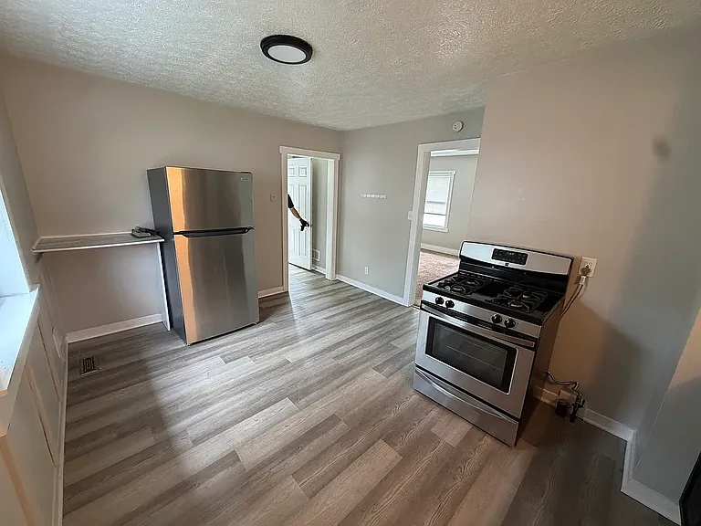 503 N Harrison St — Photo 2
