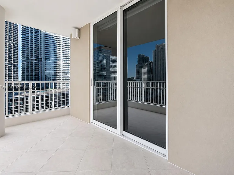 701 Brickell Key Blvd #2103 — Photo 11