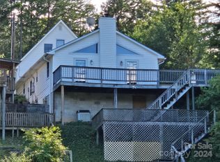 138 Strand Rd, New London, NC 28127