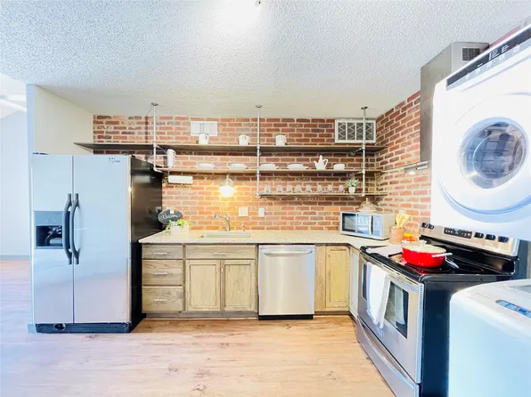 12900 Walden Rd, Montgomery, TX