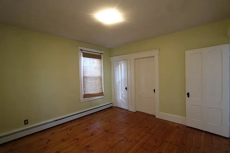 2 bed, 1.0 bath, 1183 sqft, $1,795 — Photo 2