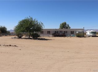 3913 N Araby Rd, Golden Valley, AZ 86413